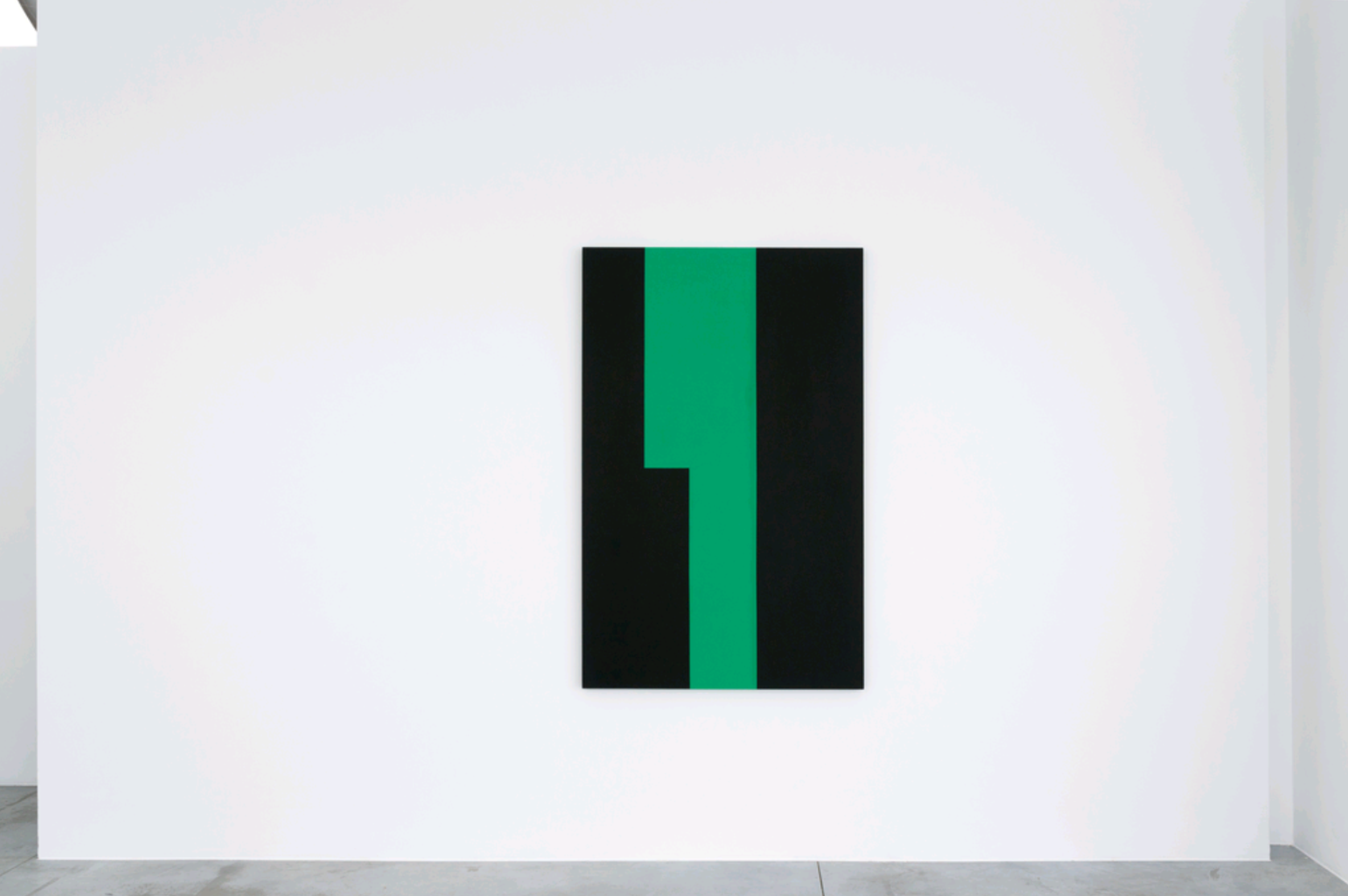 Carmen Herrera, La Fonteyn, 2015, Acrylic on canvas, courtesy private collection North Yorkshire