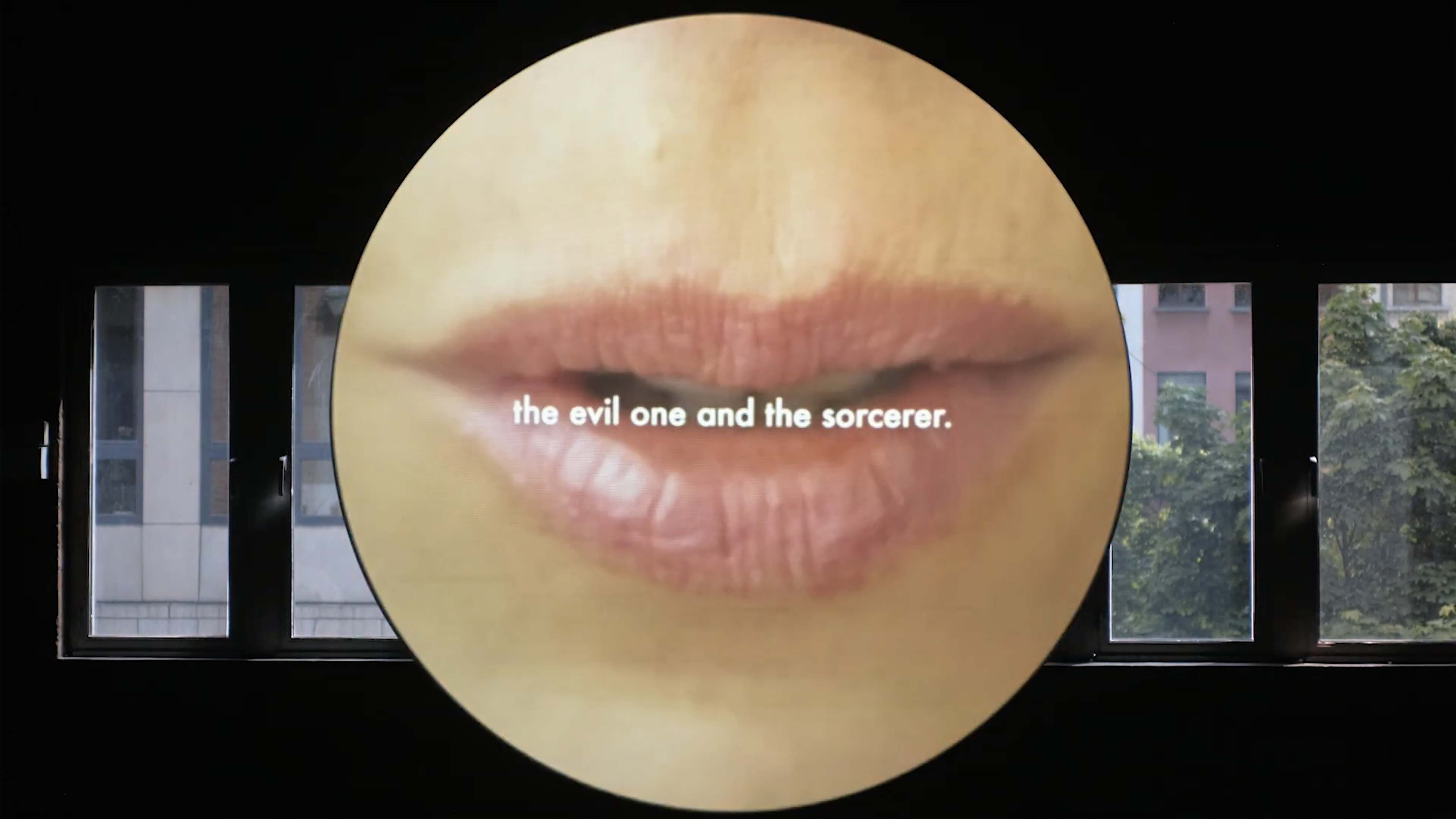 Hamza Halloubi, You left me my lips, and they shape words, even in silence , 2021. – © Hamza Halloubi