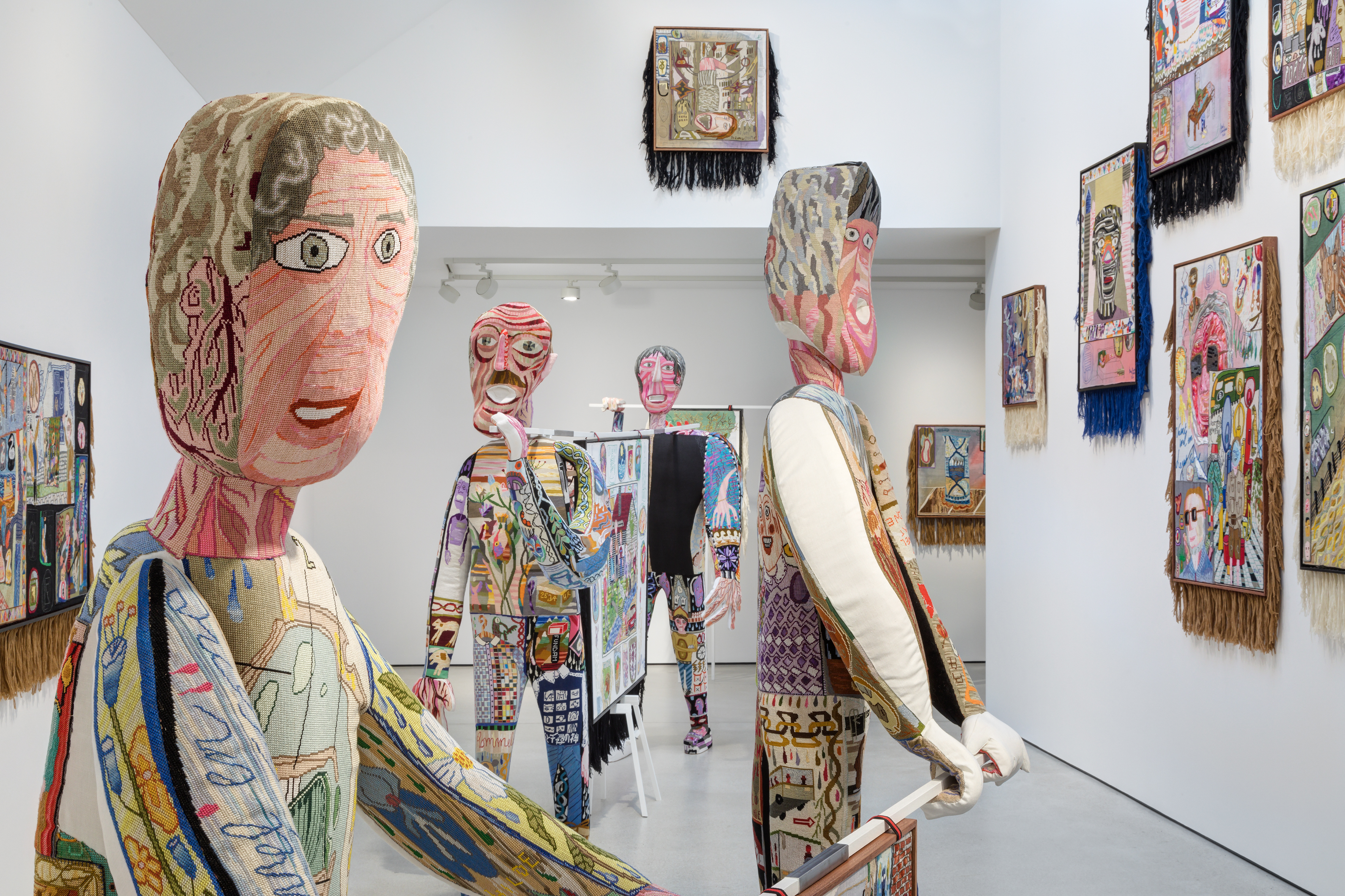 Klaas Rommelaere, Dark Uncles, 2020, installatiezicht Galerie Zink, foto Erich Spahn/Galerie Zink