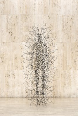 Antony Gormley, Quantum Cloud IV (Quantum Wolk IV), Gelaste staven van zacht staal, 1999, 262 x 120 x 102 cm, ING Collection – © Antony Gormley. Foto © Hugard & Vanoverschelde