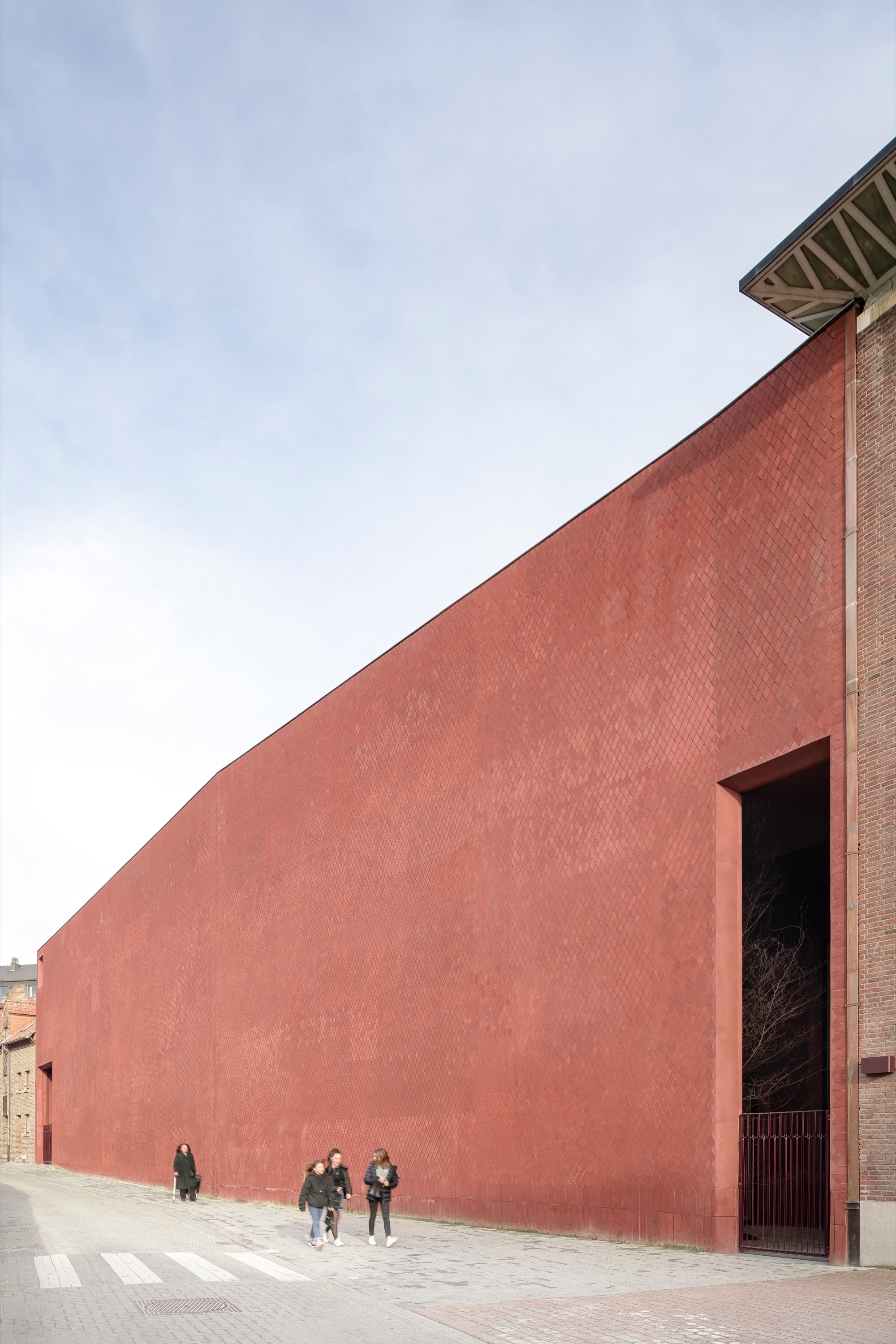 Vleugel 19, het nieuwste tentoonstellingsgebouw van Z33, ontworpen door architecte Francesca Torzo, foto Olmo Peeters