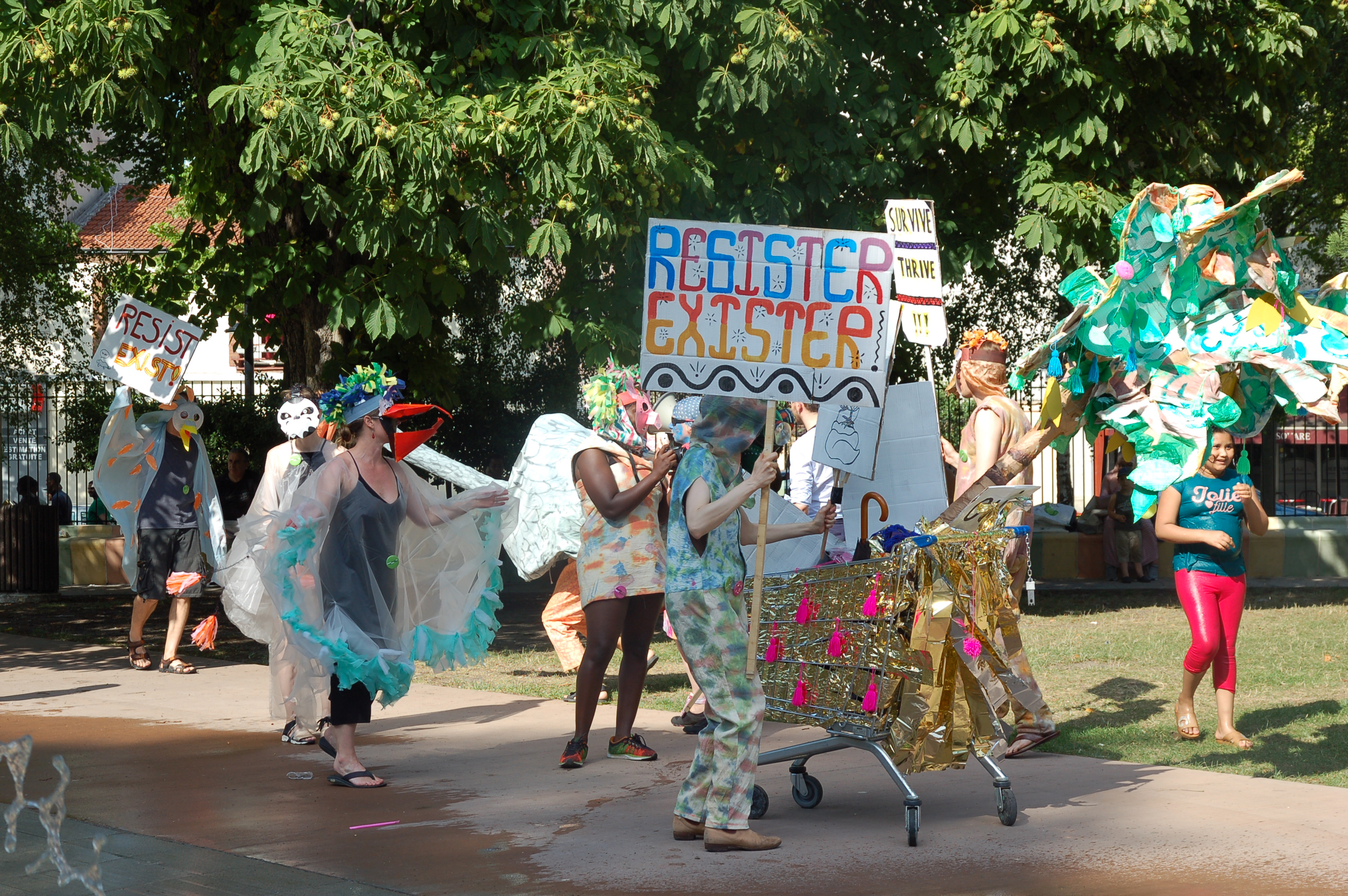 Grace Ndiritu, THE ARK: CENTER FOR INTERDISCIPLINARY EXPERIMENTATION, 2017, Les Laboratories Aubervillers, Paris. Photo credit: Grace Ndiritu and Les Laboratories Aubervillers, Paris