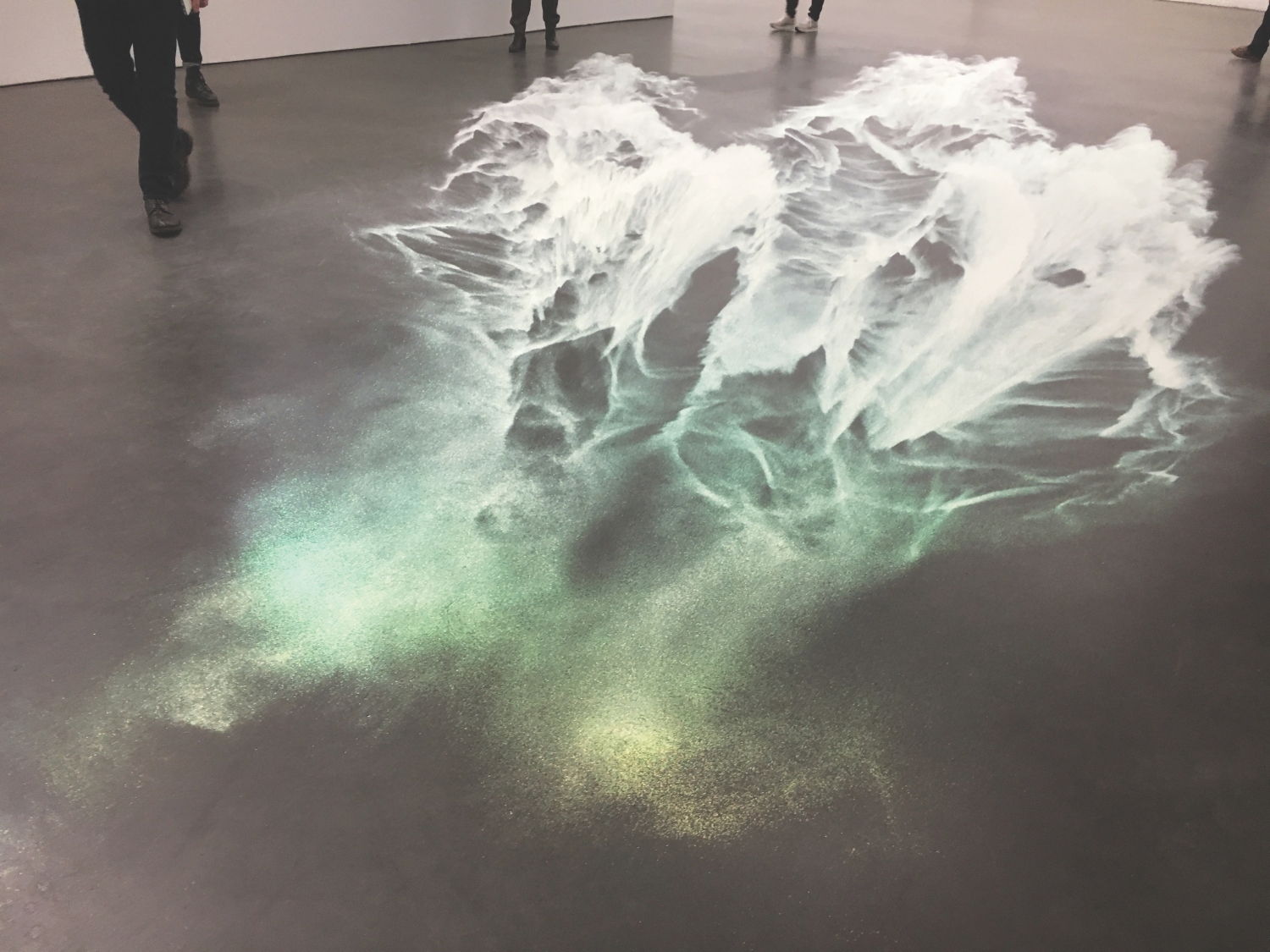 Ann Veronica Janssens, ‘Untitled (White Glitters)’, 2016 © foto Lisbeth Renard