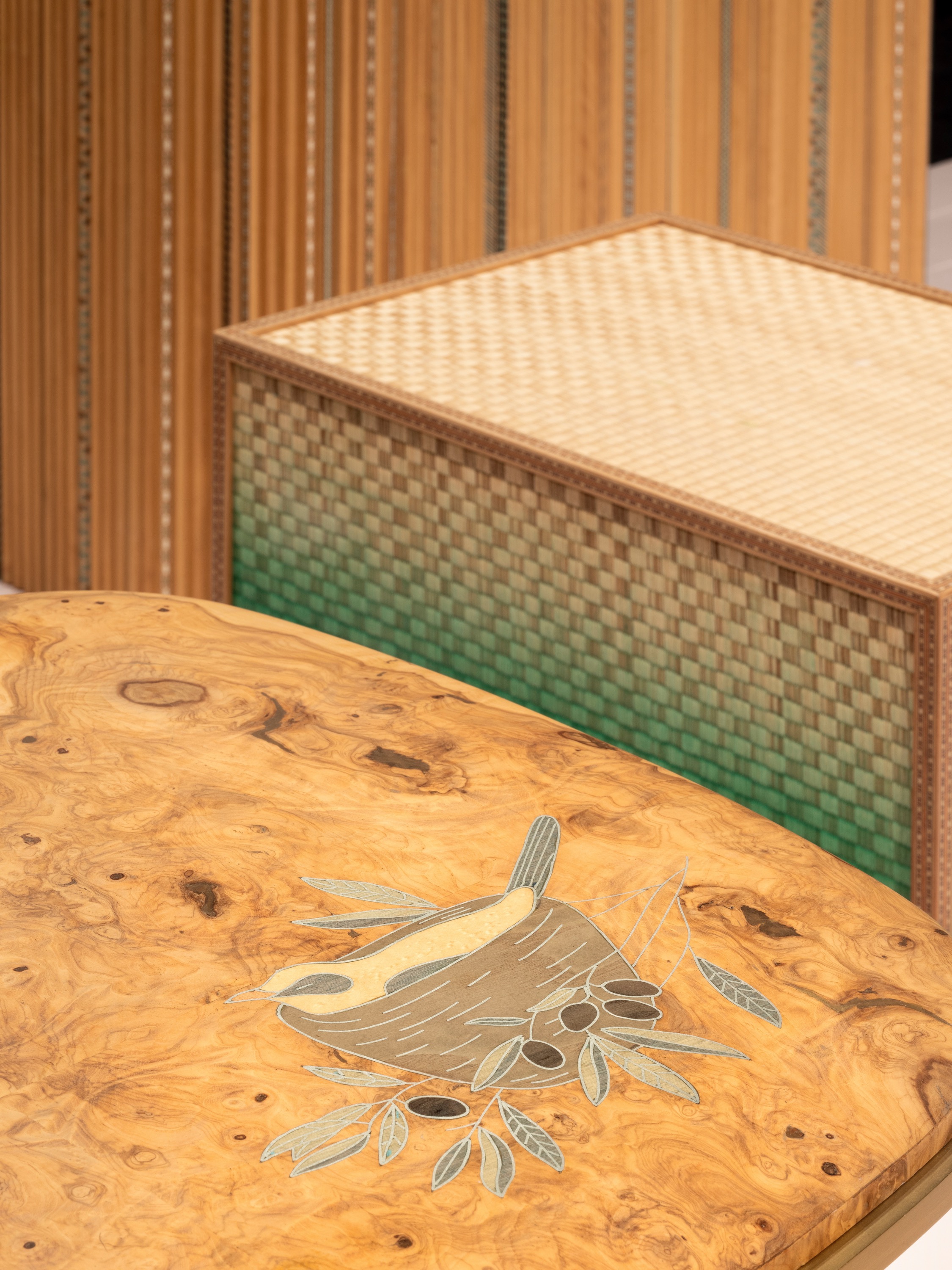 Nada Debs, Zeytoun Perch en Tatami Occasional Table , 2016, © Caroline Dethier