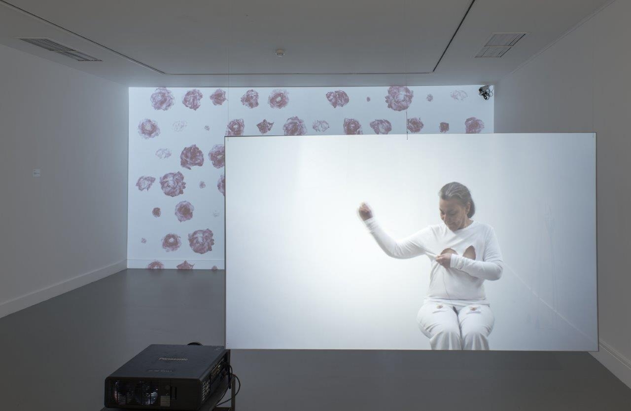 Lieve Van Stappen, ‘Agathe, no pain no shame’, 2013-2015, video, camera en editing Francis Vanhoutte, copyright Lieve Van Stappen, foto M HKA