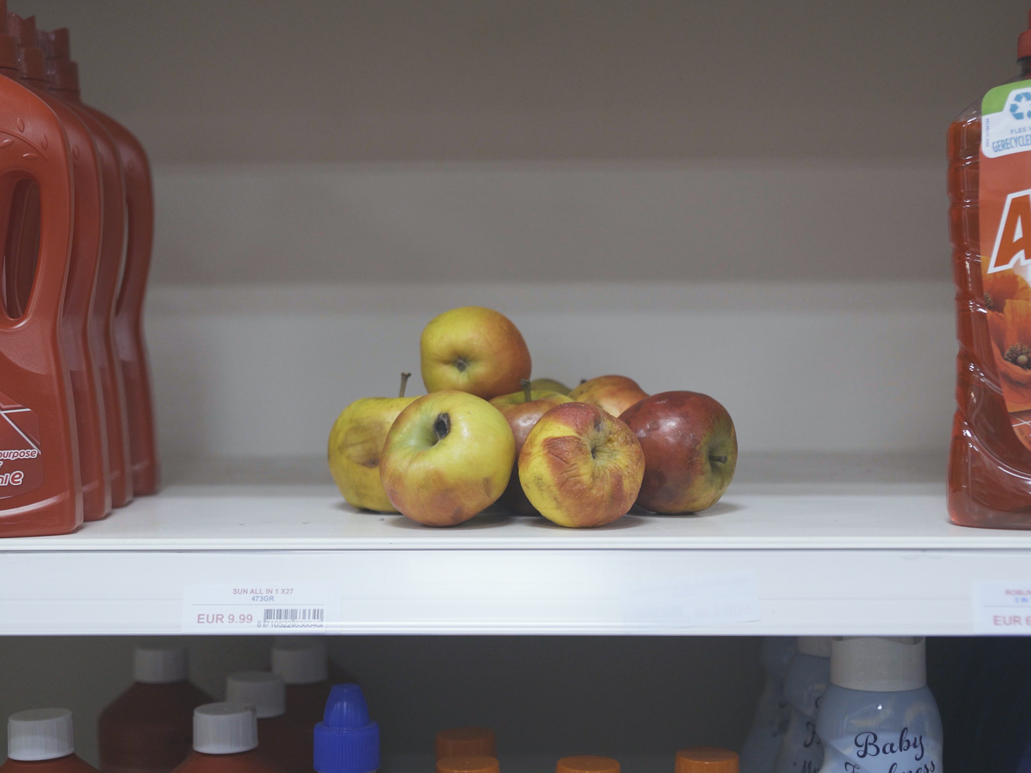 Helen Anna Flanagan, Deeply, Madly , 2022, film still, courtesy CENTRALE lab © Helen Anna Flanagan