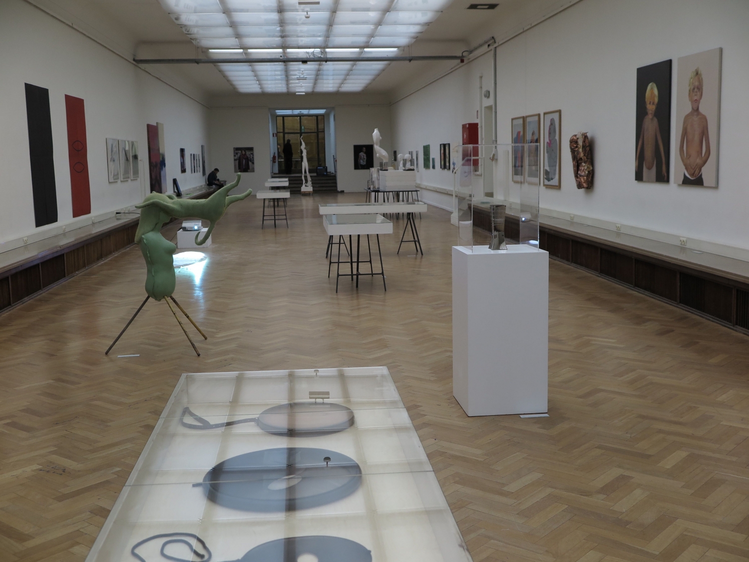 'Kunst als Erekleed - the emperor's new clothes', tentoonstellingszicht