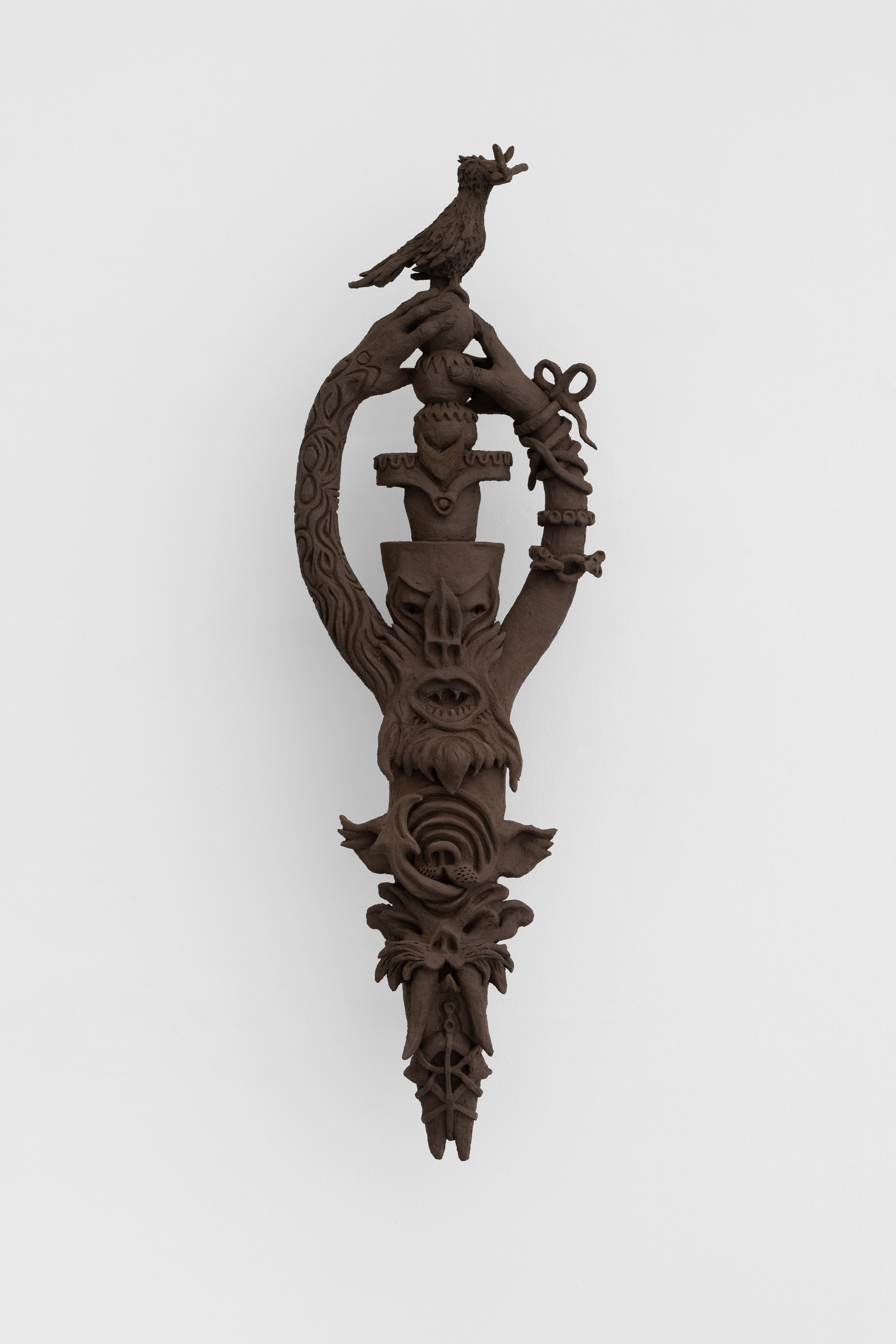 Sharon Van Overmeiren Mittere and Resurrection, 2019, Stonewear, Courtesy the artist and rodolphe janssen, Brussels Photo credit: HV photography