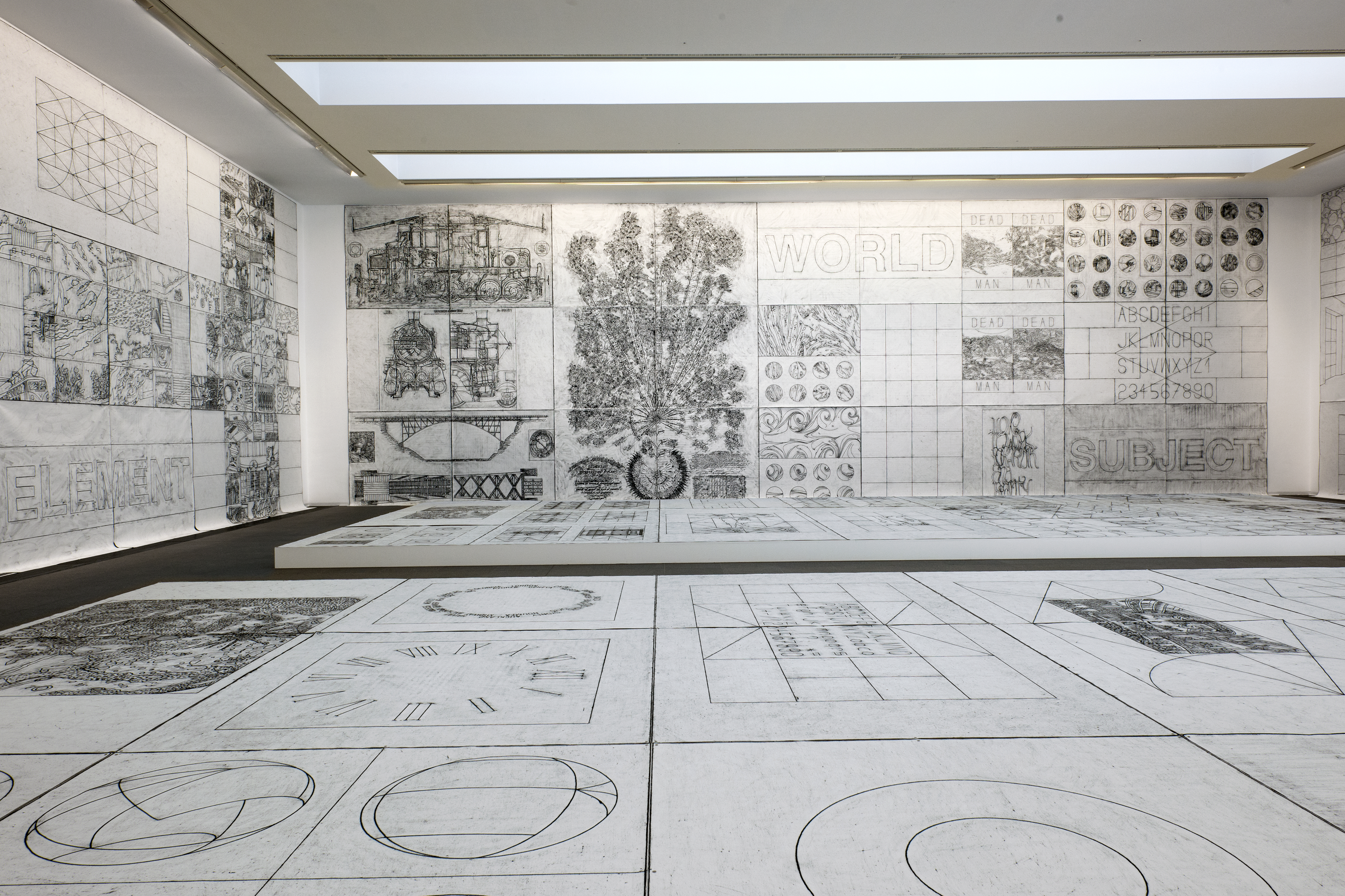 Matt Mullican, installatiezichten, Berlin Studio Rubbing Archive © Philippe De Gobert