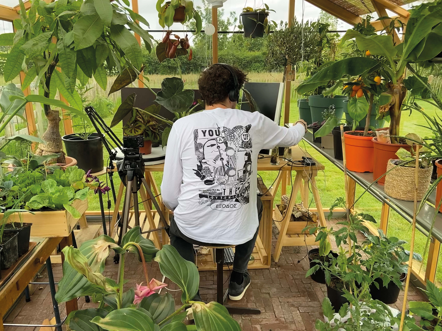 Stan Smeets, The Plant-Based Instrument , 2021