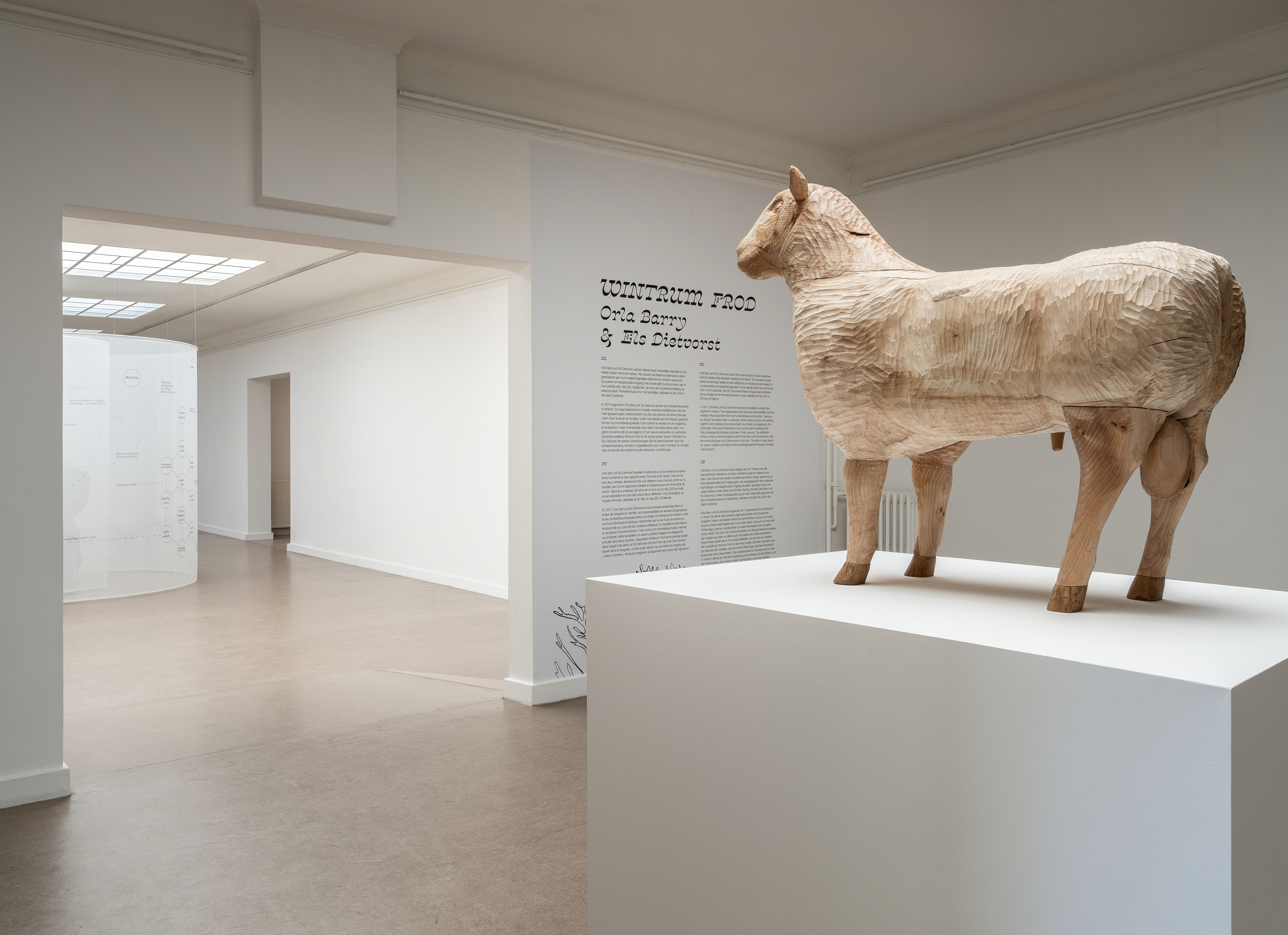 Els Dietvorst, installatiezicht Wintrum Frod , Permekehuis – foto Steven Decroos