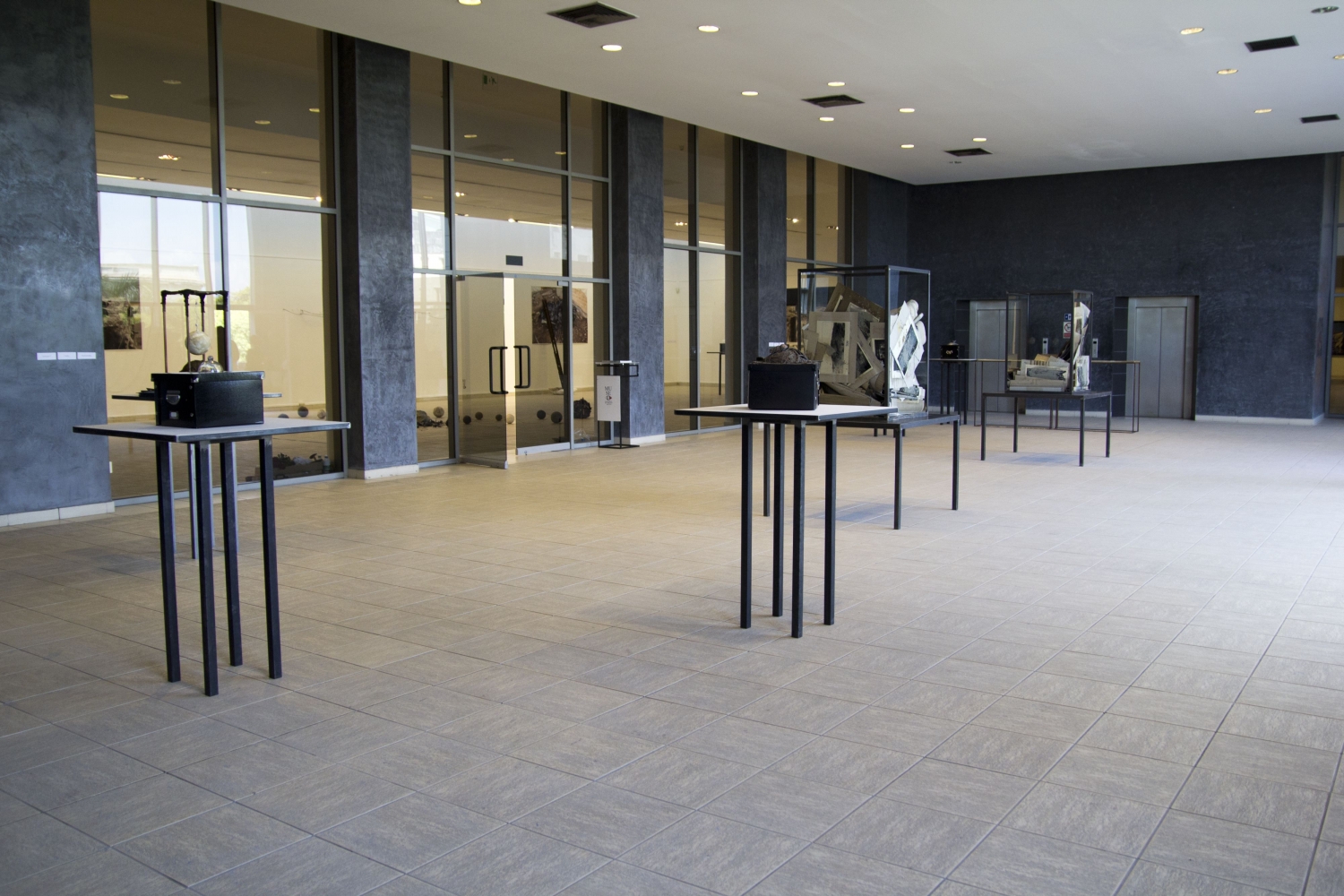 Ricardo Brey, tentoonstellingzicht, foto Alina Sardiña