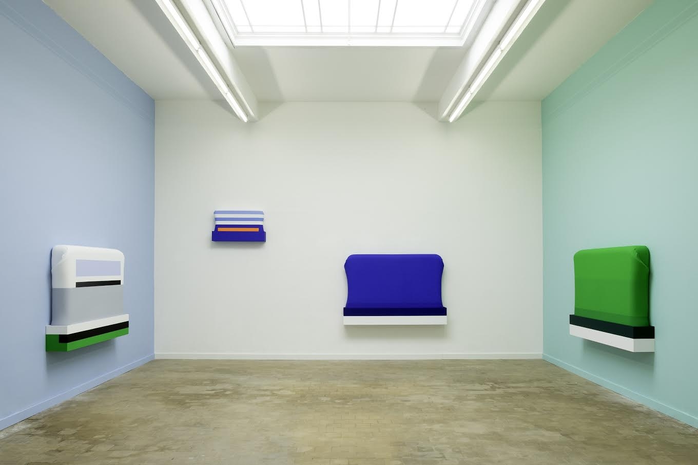 Sergio De Beukelaer, exhibition view Plus-One Gallery, courtesy Plus-One Gallery