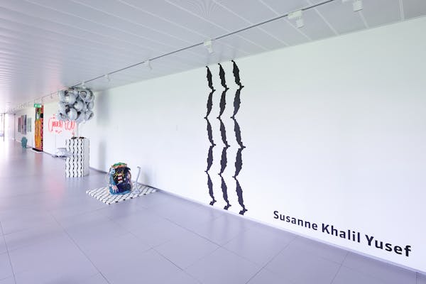 Installatiefoto Susanne Khalil Yusef, Brabantse Nieuwe , Noordbrabants Museum, foto door Jan-Kees Steenman