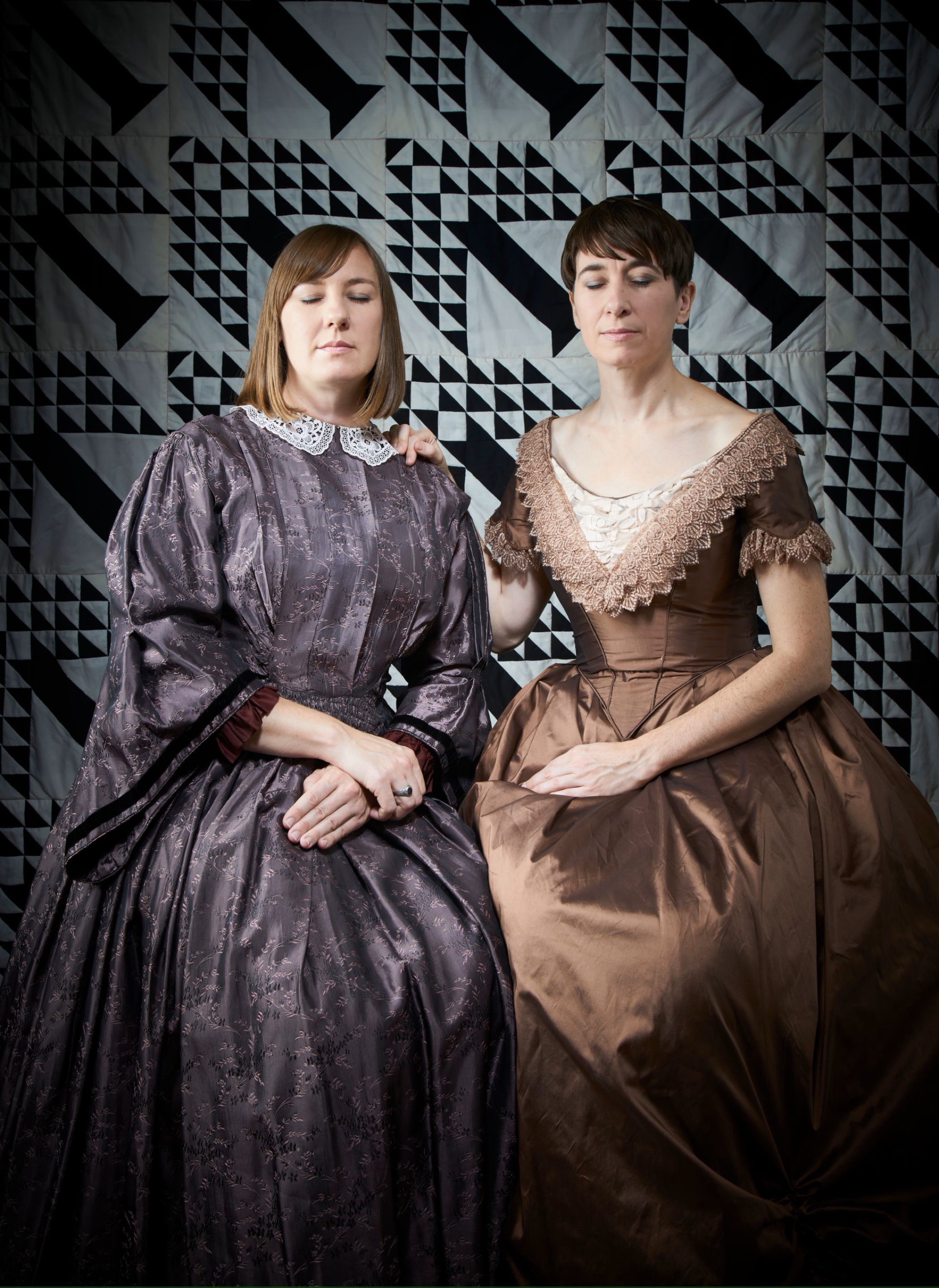 Celia and Olivia Plender, Raising the Fox Sisters , 2018, courtesy de kunstenaar en Maureen Paley, © Celia en Olivia Plender