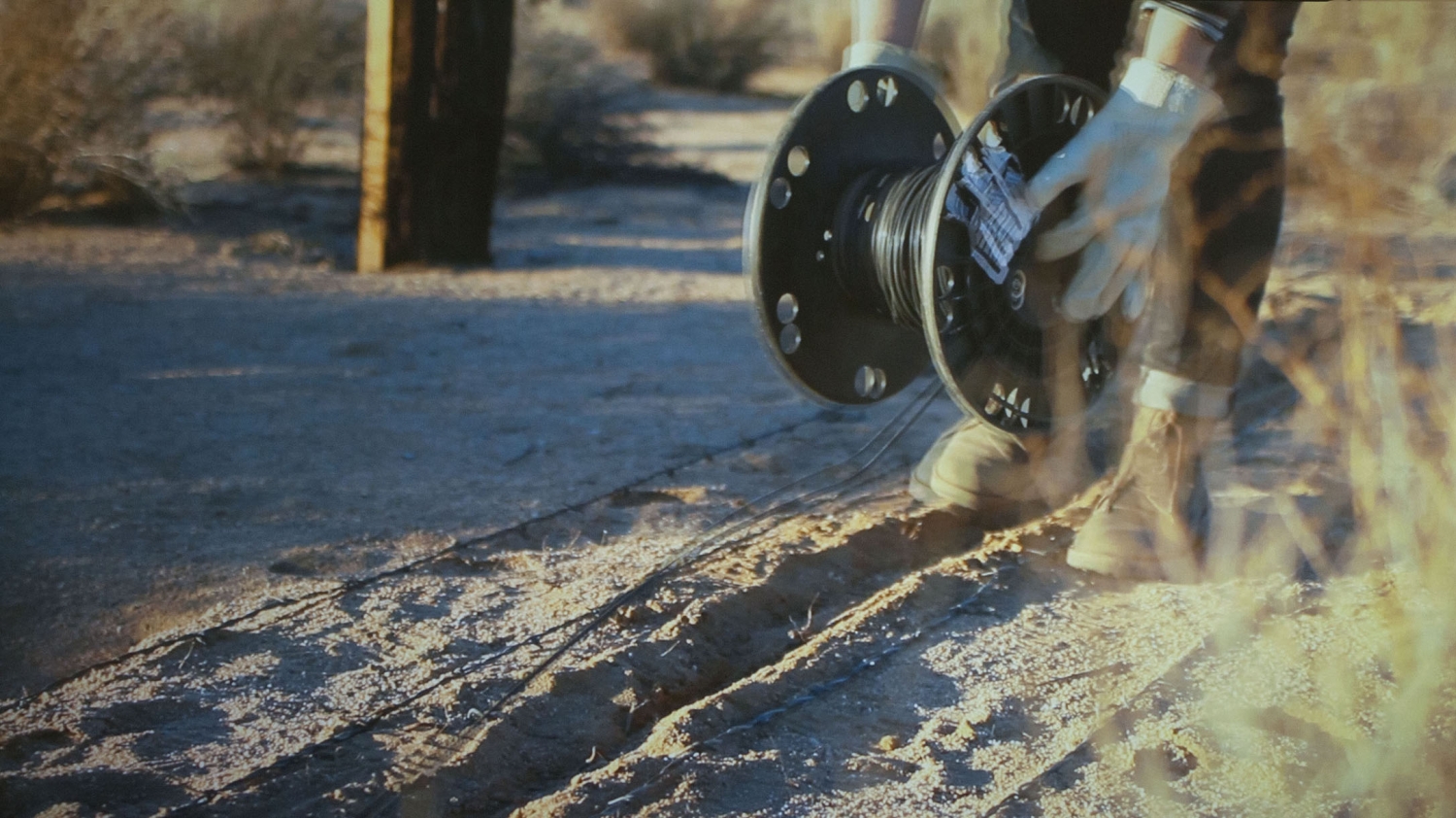 Marissa Lee Benedict & David Rueter, Still from Dark fiber, 2015, Single channel video installation, 10:00 min (Looping)