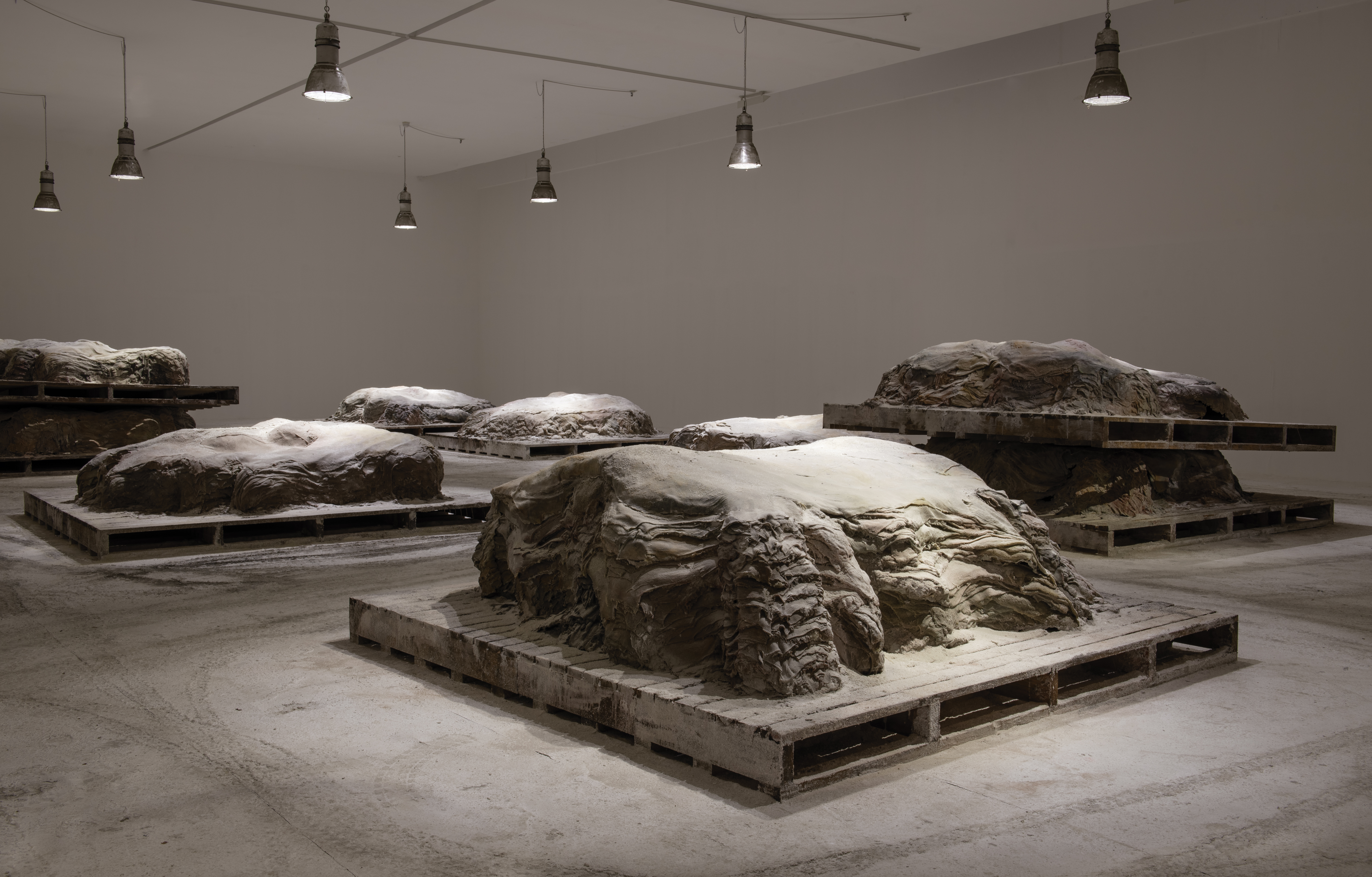 Berlinde De Bruyckere, Aletheia, on-vergeten , 2019 – © Mirjam Devriendt