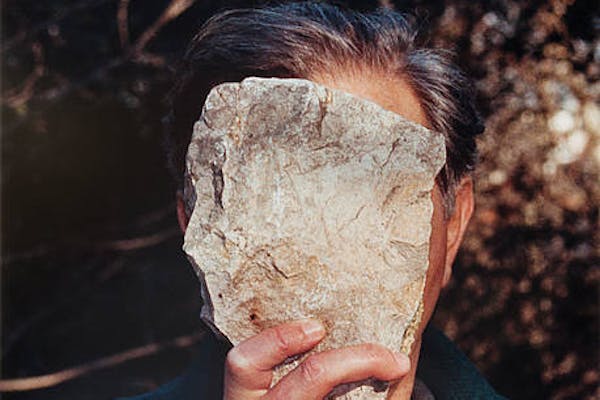 Jimmie Durham, Self-Portrait Pretending to Be a Stone Statue of Myself (2006), courtesy ZKM Center for Art and Media, Karlsruhe